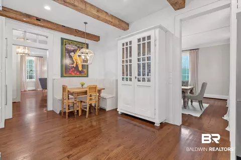 Entry Way - 3863 Old Shell Rd, Mobile, AL 36608 photo 6 of 8