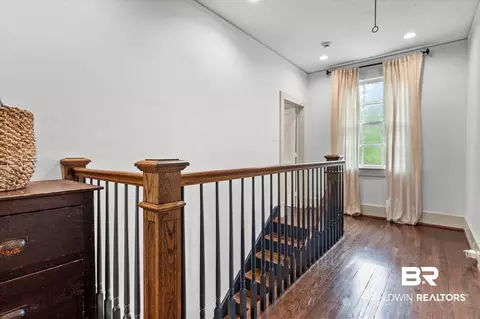 Entry Way - 3863 Old Shell Rd, Mobile, AL 36608 photo 8 of 8