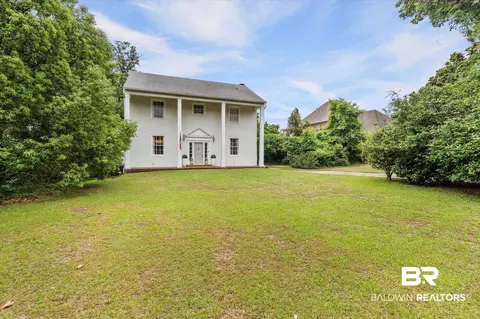 Exterior - 3863 Old Shell Rd, Mobile, AL 36608 photo 11 of 12