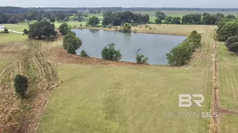 200 Block Howard Page Ln, Atmore, AL 36502