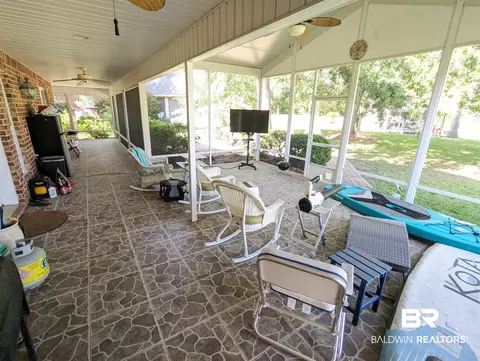 Exterior - 6654 E Quarry Dr, Elberta, AL 36530 photo 2 of 12