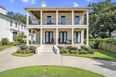 403 S Mobile St, Fairhope, AL 36532