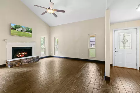 Living - 2728 Lost River Rd, Mobile, AL 36605 photo 1 of 5