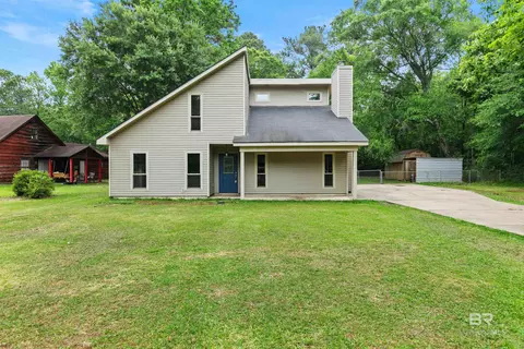 2728 Lost River Rd, Mobile, AL 36605