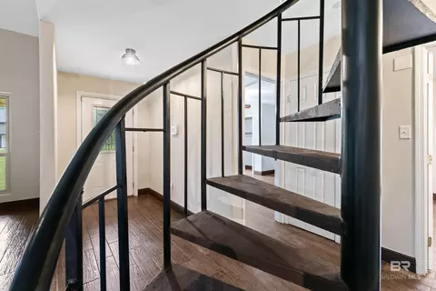 Entry Way - 2728 Lost River Rd, Mobile, AL 36605 photo 3 of 4