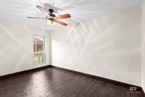 Bedroom - 2728 Lost River Rd, Mobile, AL 36605 photo 4 of 7
