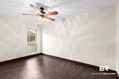 Bedroom - 2728 Lost River Rd, Mobile, AL 36605 photo 4 of 6
