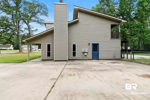 Exterior - 2728 Lost River Rd, Mobile, AL 36605 photo 7 of 11