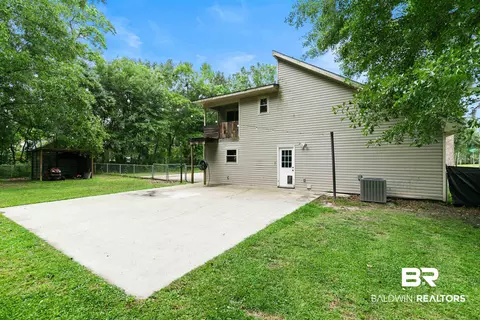 Exterior - 2728 Lost River Rd, Mobile, AL 36605 photo 9 of 11