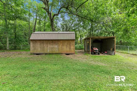 Exterior - 2728 Lost River Rd, Mobile, AL 36605 photo 10 of 11