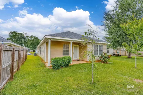 Exterior - 2190 Seasons Ct, Mobile, AL 36695 photo 4 of 6