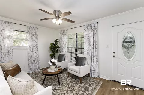 5404 Forest Park Dr, Mobile, AL 36618 photo 4