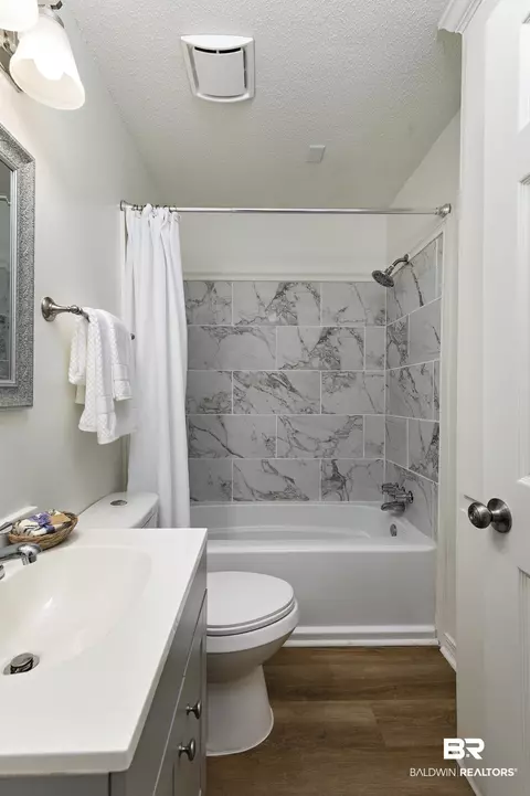 5404 Forest Park Dr, Mobile, AL 36618 photo 8