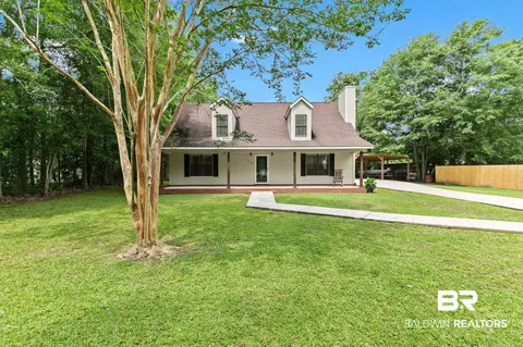 408 Highland Ave, Atmore, AL 36502