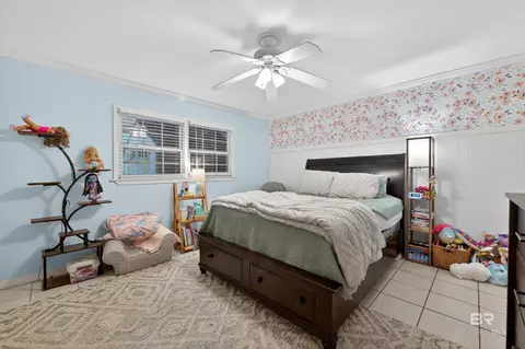 Bedroom - 404 Pine Ct, Mobile, AL 36608 photo 11 of 12