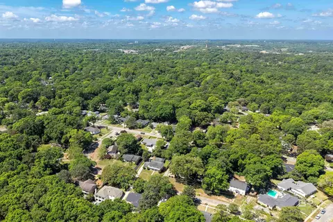 View/Area - 404 Pine Ct, Mobile, AL 36608 photo 4 of 4