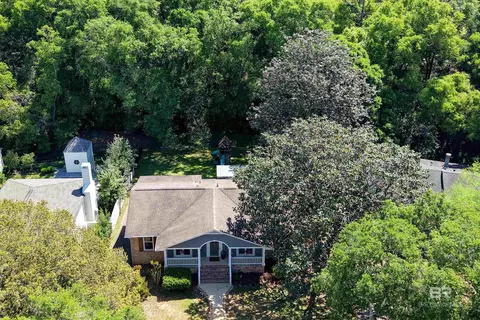 View/Area - 404 Pine Ct, Mobile, AL 36608 photo 1 of 4