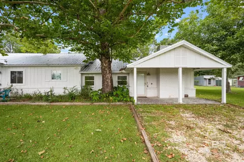 24663 Chestnut St #A & B, Elberta, AL 36530