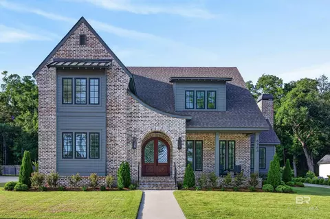 6963 Petiole Dr, Fairhope, AL 36532