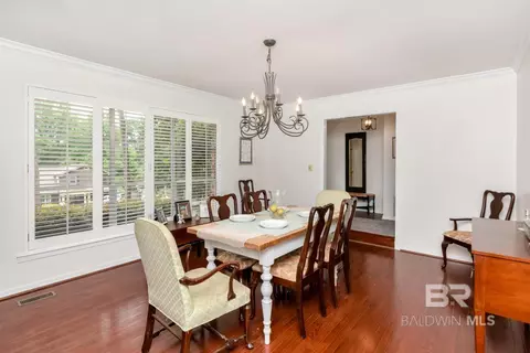 Dining - 559 Brawood Dr, Mobile, AL 36608 photo 3 of 3