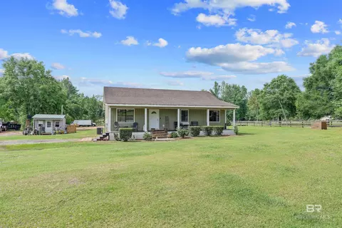 22660 Wing Ln, Robertsdale, AL 36567