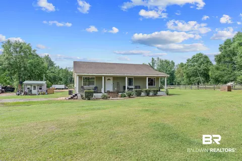 22660 Wing Ln, Robertsdale, AL 36567