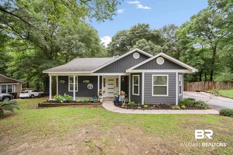 Exterior - 8231 Pinebough Ave, Mobile, AL 36695 photo 1 of 4
