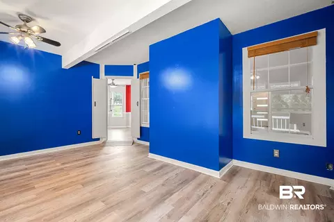 Living - 8231 Pinebough Ave, Mobile, AL 36695 photo 3 of 4