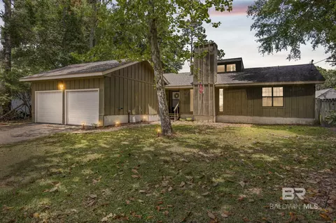 113 Brentwood Dr, Daphne, AL 36526