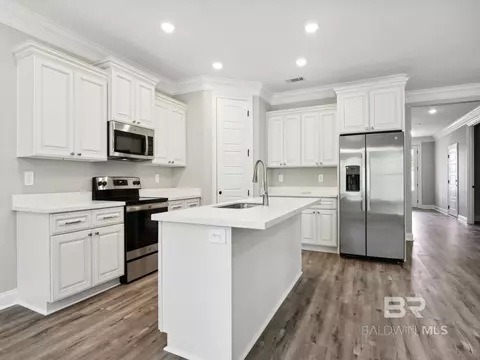 Kitchen - 12883 Gondala St, Elberta, AL 36530 photo 1 of 2