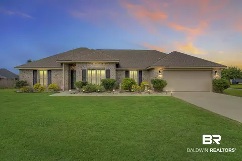 21721 Frankfort Ct, Robertsdale, AL 36567