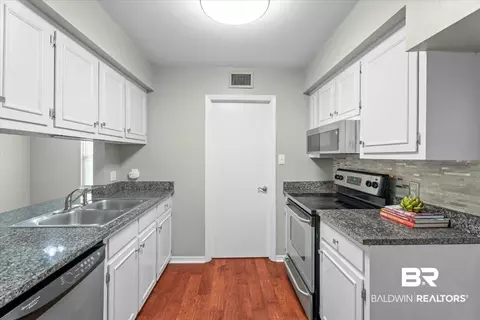 6417 Cedar Bend Ct, Mobile, AL 36608 photo 7