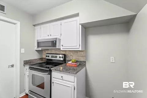 6417 Cedar Bend Ct, Mobile, AL 36608 photo 9