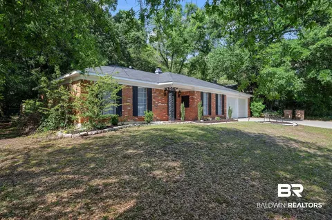 4724 Wicker Way, Mobile, AL 36609 photo 2