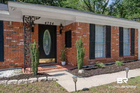 4724 Wicker Way, Mobile, AL 36609 photo 3
