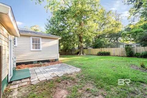 Exterior - 263 E Border Dr, Mobile, AL 36608 photo 1 of 5
