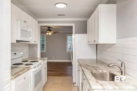 263 E Border Dr, Mobile, AL 36608 photo 11