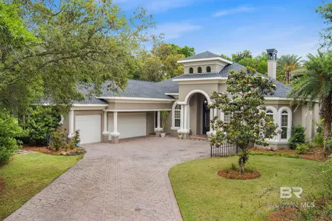 20 Preserve Ct, Gulf Shores, AL 36542