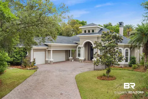 20 Preserve Ct, Gulf Shores, AL 36542