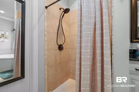 Bath - 9380 Sanibel Loop, Daphne, AL 36526 photo 2 of 3