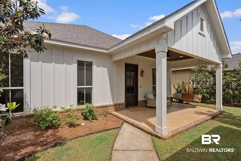 655 Norman Ln # C, Fairhope, AL 36532