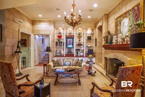 Living - 150 Austill Ave, Mobile, AL 36608 photo 8 of 8