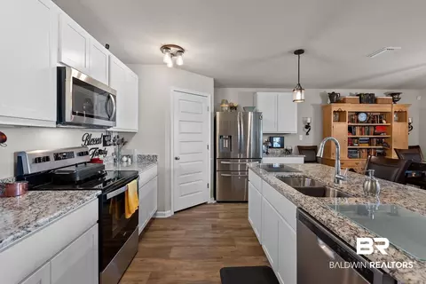 Kitchen - 23363 Shadowridge Dr, Daphne, AL 36526 photo 3 of 4
