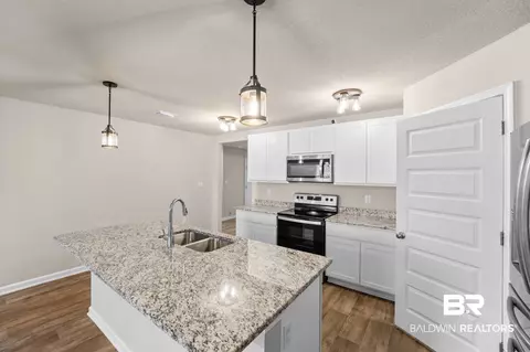Kitchen - 23363 Shadowridge Dr, Daphne, AL 36526 photo 3 of 7