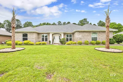 655 Magnolia Cir, Gulf Shores, AL 36542