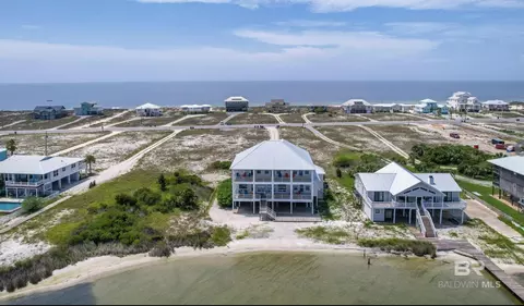 2424 W Beach Blvd, Gulf Shores, AL 36542