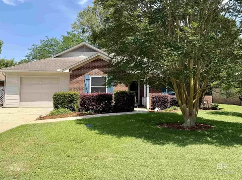 6 Mccue Cir, Fairhope, AL 36532