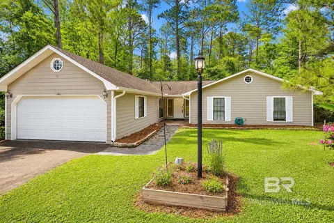 115 Donna Cir, Daphne, AL 36526