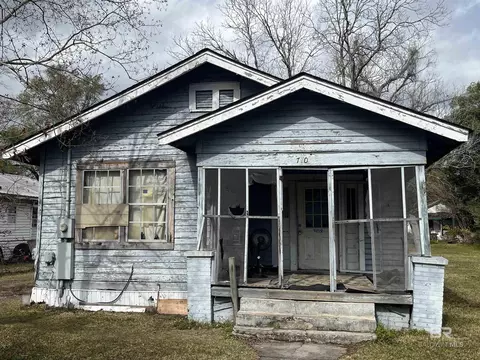 770 Gorgas St, Mobile, AL 36603