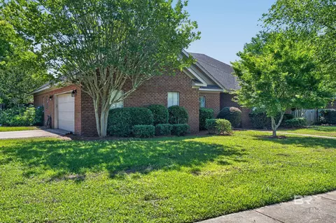260 Falls Creek St, Fairhope, AL 36532